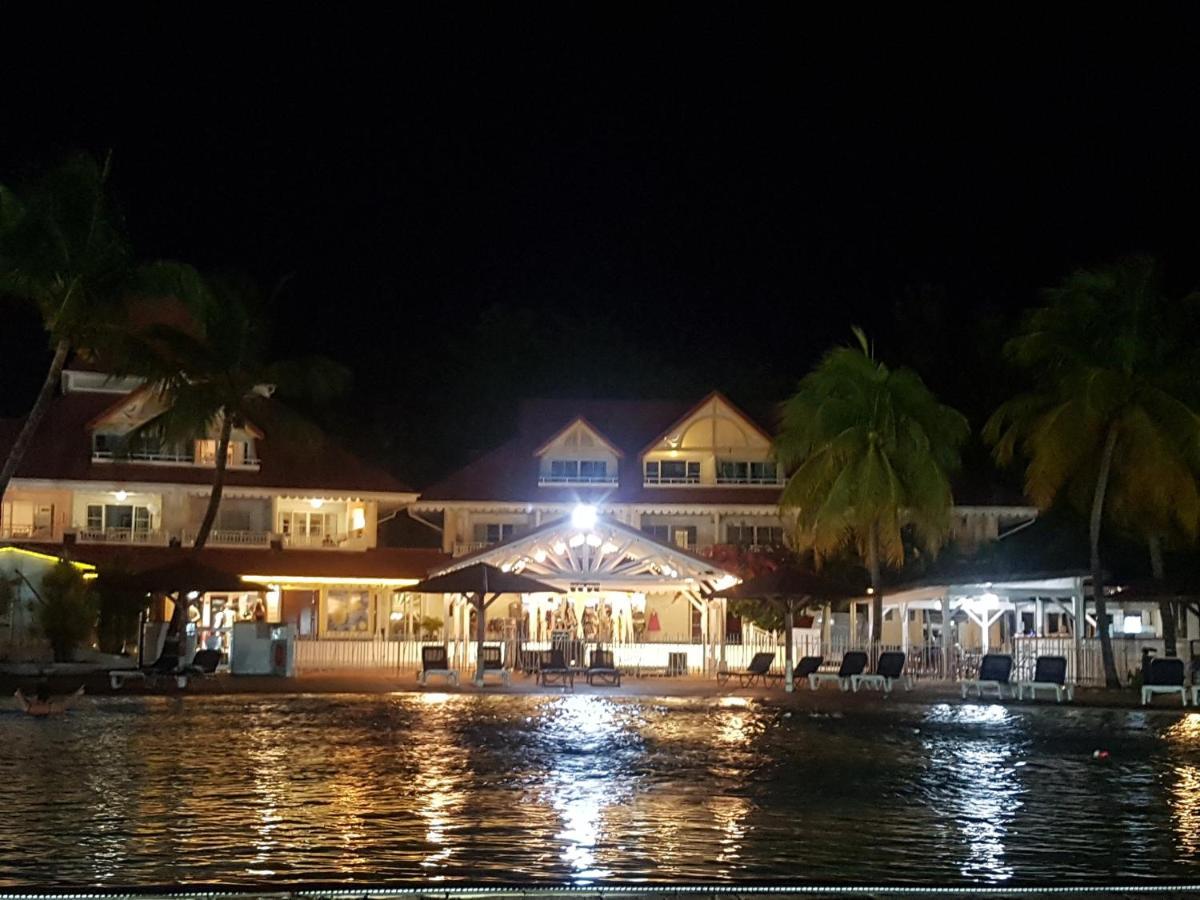 Caraibes Apparts-Resorts Sainte-Anne  Exterior photo