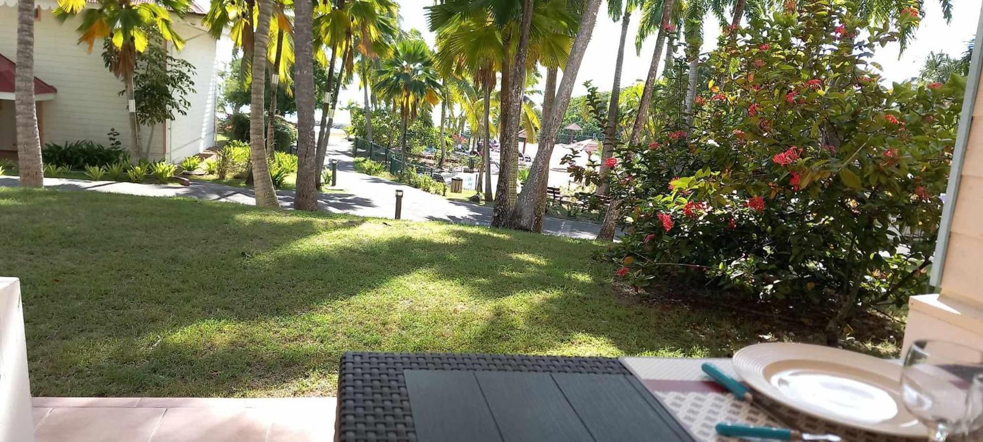 Caraibes Apparts-Resorts Sainte-Anne  Exterior photo